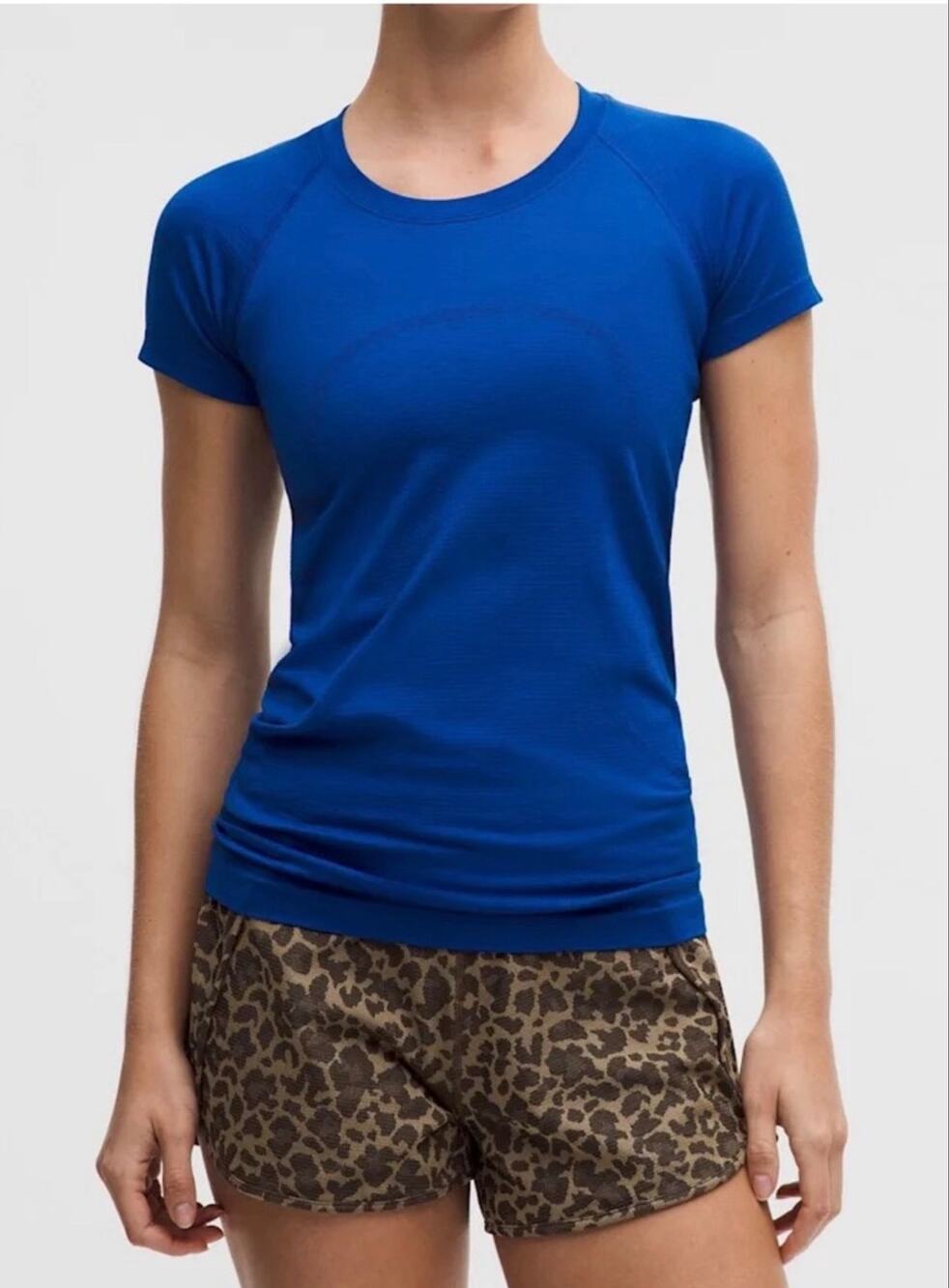 Lululemon Swiftly Tech Short Sleeve Shirt 2.0 Hip Length Royal Blue Size 4 *EUC